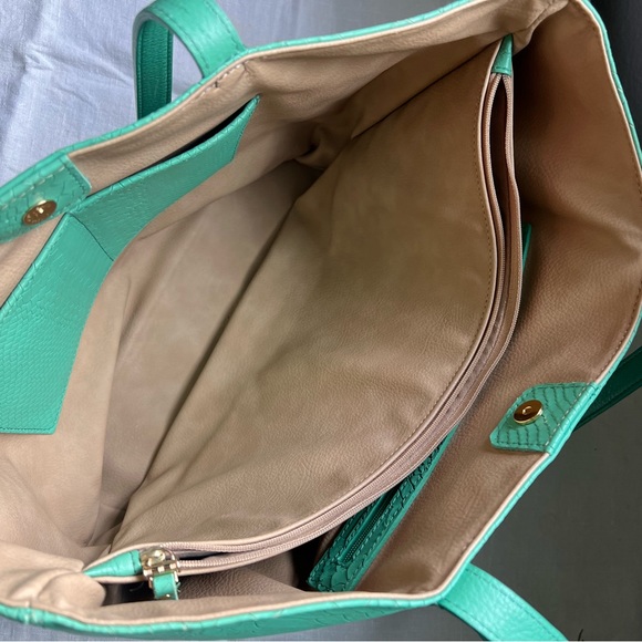 💚 GiGi New York Python Embossed Women's Tote Bag, Handbag, Purse! LN Excellent! - Picture 3 of 11